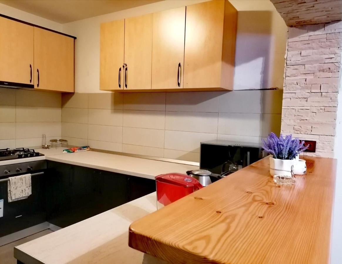 Farm stay Voinescu House - Natural Living & Eating *