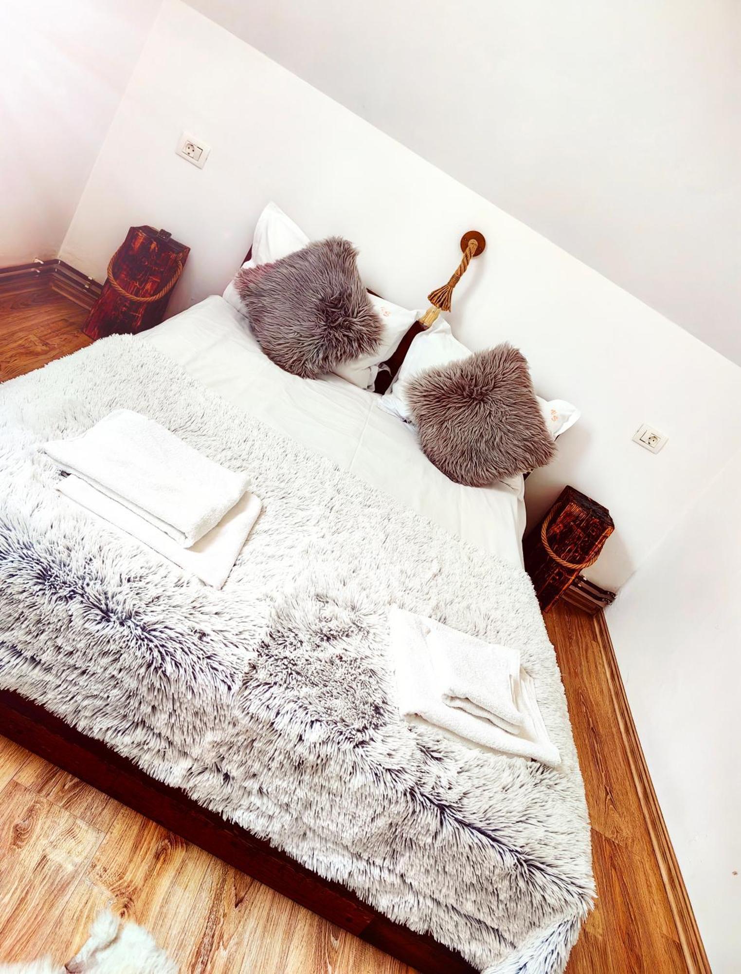 Agroturismo Voinescu House - Natural Living & Eating